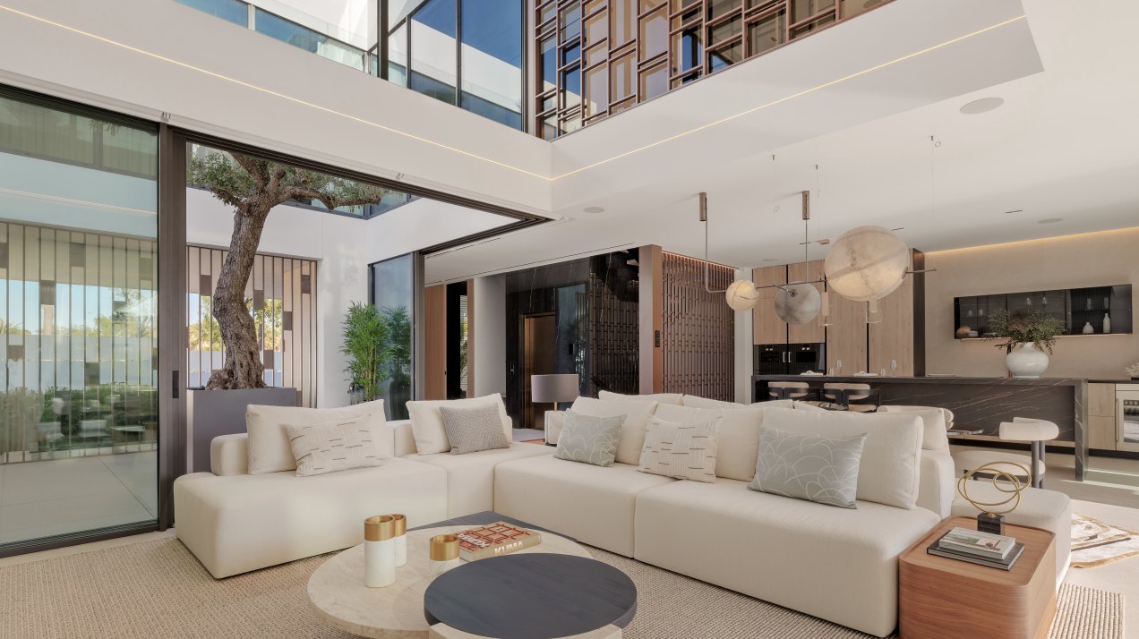 Exceptional property with luxury details on the exclusive Golden Mile, Marbella