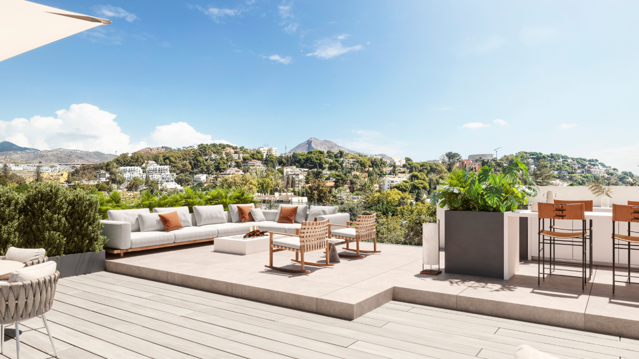 Villa-like duplex in Monte Sancha: signature design by the sea