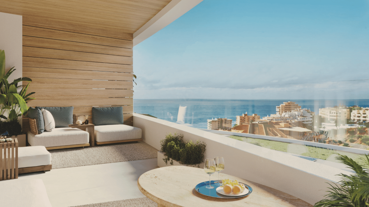 Exclusive townhouse: elegance and dreamlike views in El Higuerón residential area