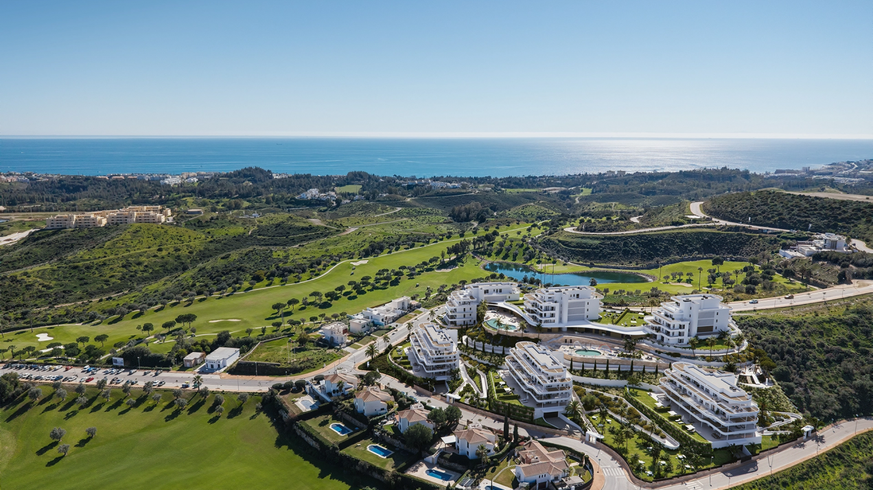 Apartamento exclusivo con impresionantes vistas al golf y al mar en Mijas, Málaga