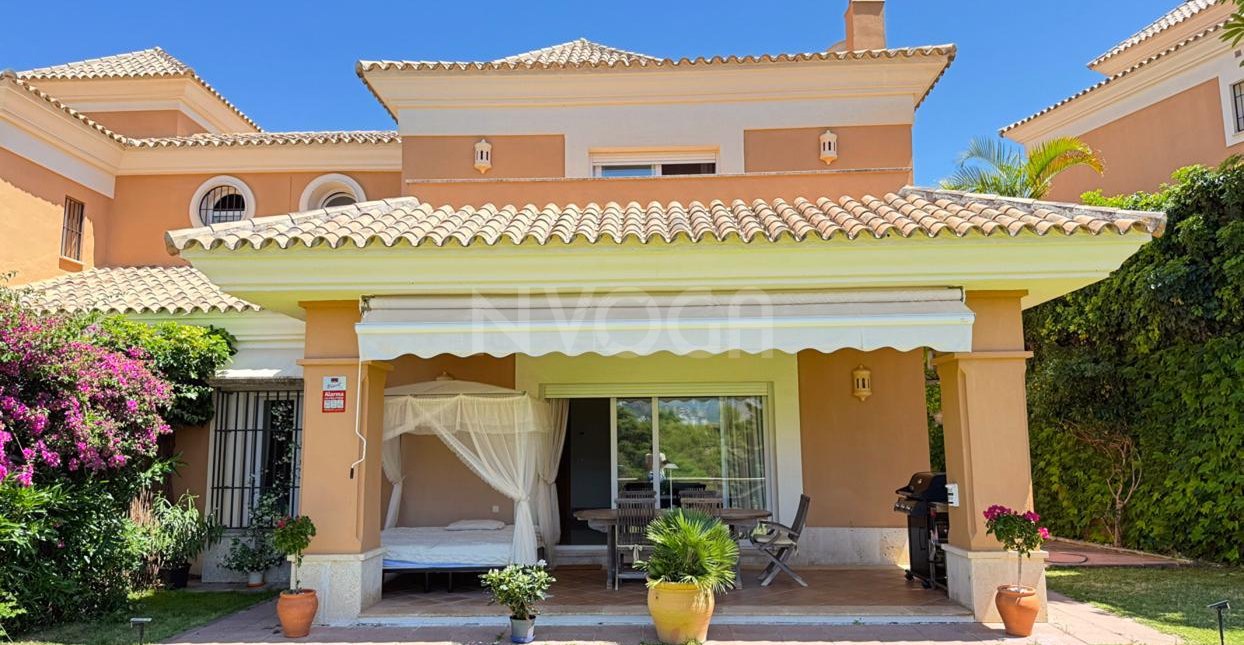 Fabulous townhouse for long-term rental in Santa Clara Golf Villas – Marbella