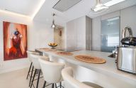 Moderno piso en alquiler en el corazón de Marbella a 100 metros del mar