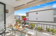Moderno piso en alquiler en el corazón de Marbella a 100 metros del mar