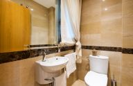 Fantastic three-story townhouse in Nagueles, Marbella