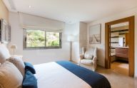 Fantastic three-story townhouse in Nagueles, Marbella
