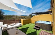 Fantastic three-story townhouse in Nagueles, Marbella