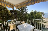 Sunny two-bedroom apartment with open sea views in Marbella city center