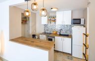Renovated ground floor apartment by the sea in the center of Marbella
