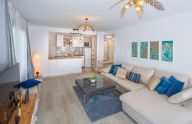 Renovated ground floor apartment by the sea in the center of Marbella
