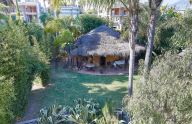 Magnífica finca con dos parcelas colindantes situada en frente de Puerto Banus, Marbella