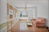 Spacious three-bedroom apartment in Marbella's Old Town