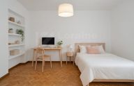 Spacious three-bedroom apartment in Marbella's Old Town
