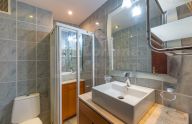 Two-bedroom apartment near La Cañada, Marbella