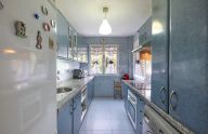 Two-bedroom apartment near La Cañada, Marbella