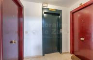 Two-bedroom apartment near La Cañada, Marbella