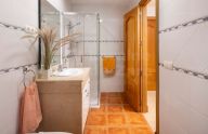Apartamento de 1 dormitorio completamente reformado junto a la playa en Marbella centro