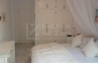 Sunny, fully renovated one-bedroom apartment in Sierra Blanca, Marbella