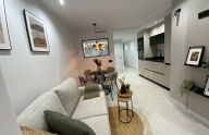 Modern renovated 2-bedroom apartment by the sea in the center of Marbella