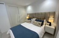 Modern renovated 2-bedroom apartment by the sea in the center of Marbella