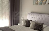 Apartamento reformado de 2 dormitorios con garaje y trastero en Marbella este