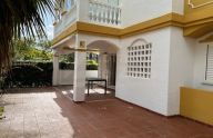 Spacious three-bedroom ground-floor apartment in La Dama de Noche, Marbella