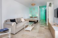 Bright, beachfront studio on Marbella's Paseo Marítimo.