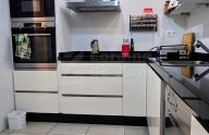 Spacious three-bedroom apartment located in the Albatros development in Nueva Andalucía, Marbella