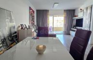 Spacious three-bedroom apartment located in the Albatros development in Nueva Andalucía, Marbella