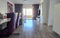 Spacious three-bedroom apartment located in the Albatros development in Nueva Andalucía, Marbella