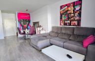 Spacious three-bedroom apartment located in the Albatros development in Nueva Andalucía, Marbella