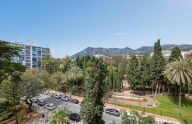 Extraordinario piso de 3 dormitorios en el paseo marítimo de Marbella