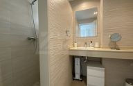 Spacious renovated ground-floor apartment with three bedrooms and a garage in Xarblanca, Marbella