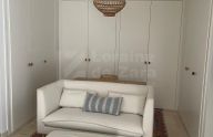 Moderno y luminoso piso de 2 dormitorios en Sierra Blanca, Marbella