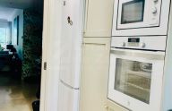 Moderno y luminoso piso de 2 dormitorios en Sierra Blanca, Marbella