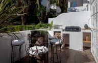 Moderno apartamento reformado de 3 dormitorios con parking en Nueva Andalucía, Marbella