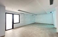 Modern 4-bedroom villa in central Marbella