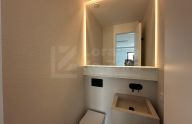 Modern 4-bedroom villa in central Marbella