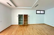 Modern 4-bedroom villa in central Marbella