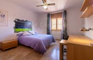 Soleada villa urbana de 6 dormitorios a pocos pasos del centro en Marbella