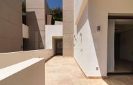 Three-bedroom semi-detached villa in the center of Marbella.