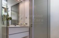 Three-bedroom semi-detached villa in the center of Marbella.