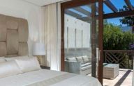 Three-bedroom semi-detached villa in the center of Marbella.