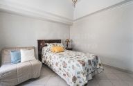 Soleado ático de 2 dormitorios en el casco antiguo de Marbella