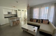 Céntrico apartamento completamente reformado con garaje en Marbella