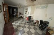 Three-story house for renovation in the old town of Marbella