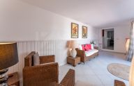 Gran casa mata de 3 plantas con licencia turística en el Casco Antiguo de Marbella