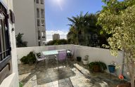 Sunny 2-bedroom apartment with sea views next to Estepona port
