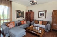 Wonderful 3-story townhouse with spectacular sea views in Benahavís.