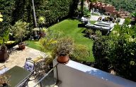 Wonderful 3-story townhouse with spectacular sea views in Benahavís.
