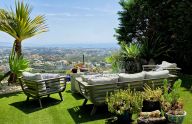 Wonderful 3-story townhouse with spectacular sea views in Benahavís.